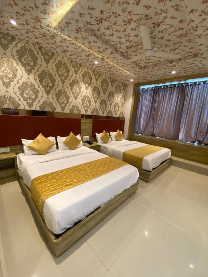 Hotel BKC CROWN - Near Trade Centre, Visa Consulate Mumbai Exterior foto